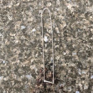 KENDRA SCOTT SILVER BAR NECKLACE